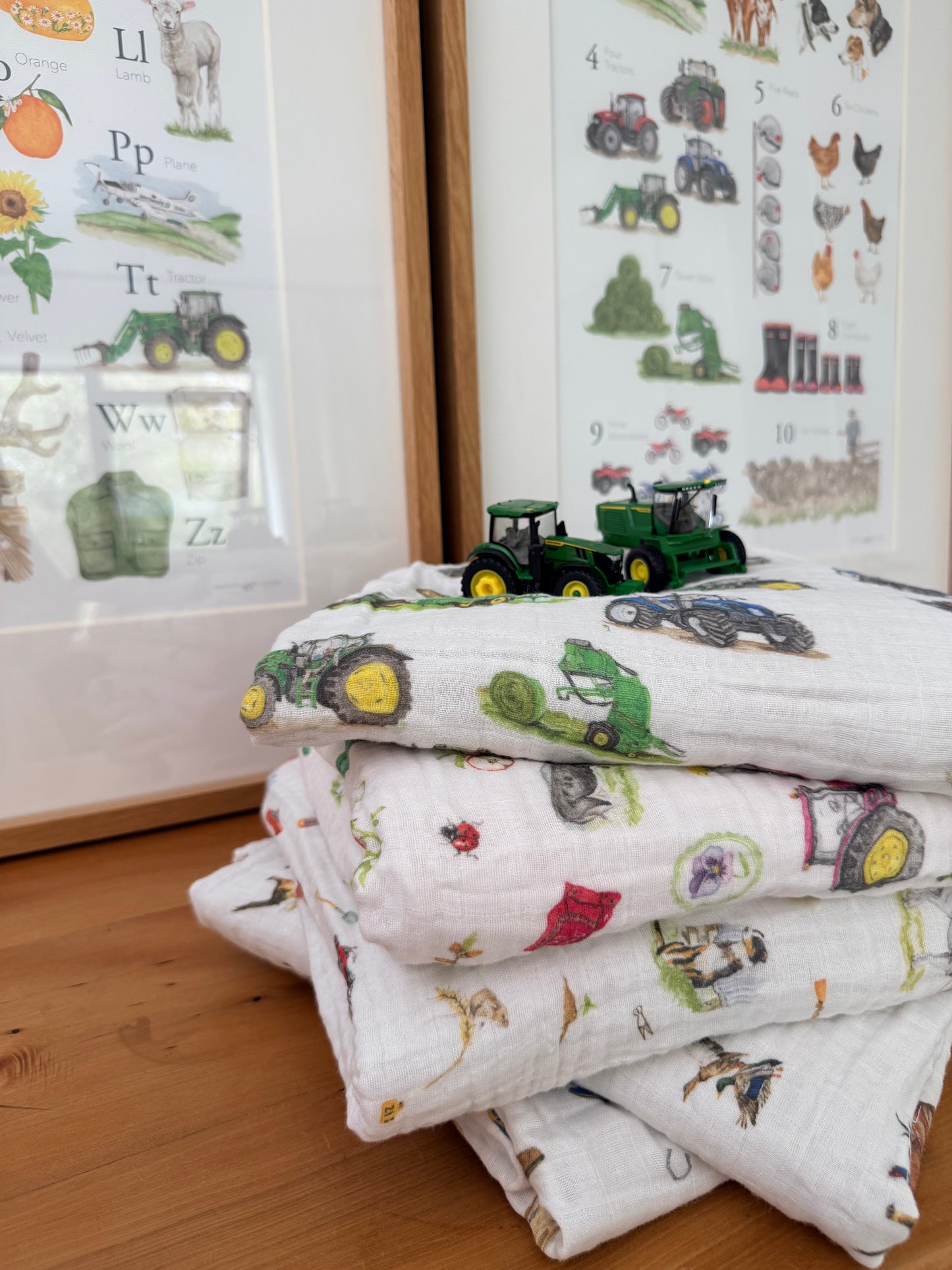 Cotton Muslin Quilt- Hunting