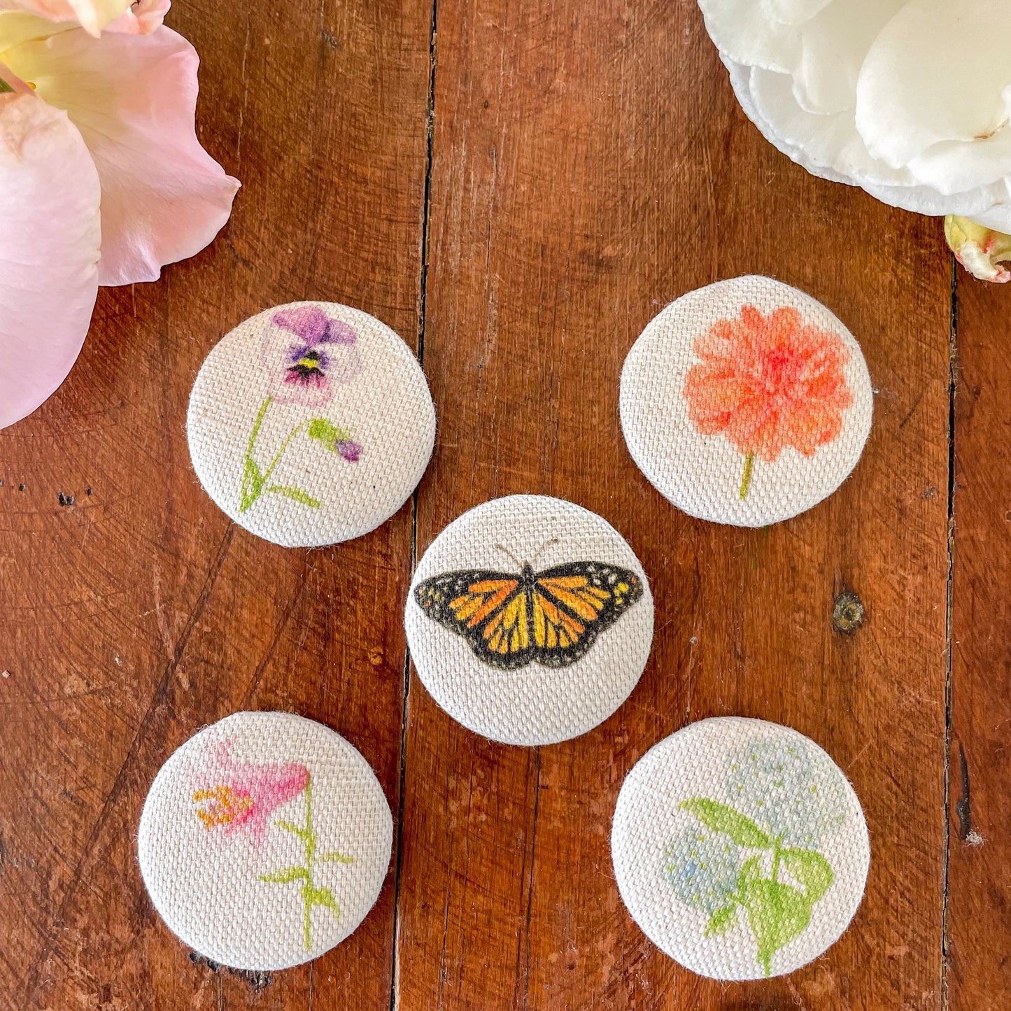 Gardener's Collection Fabric Button Magnet Set