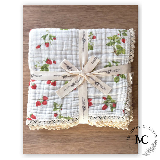 Cotton Muslin Quilt- Strawberry
