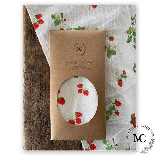 Gardener's Collection Strawberry Linen/Cotton Tea Towel
